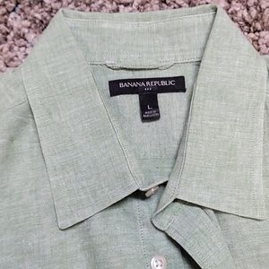 Banana Republic Short Sleev Green Linen Shirt